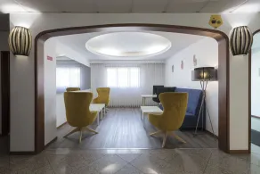 Varzinn Hotel - Coin salon dans le hall