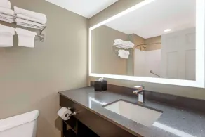 Best Western Plus Grant Creek Inn - Salle de bain