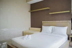 Nice And Cozy Studio Apartment At Atria Gading Serpong Residence - Room