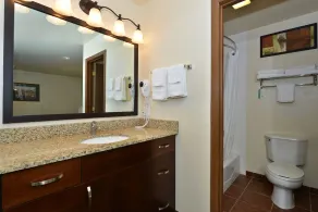 Yellowstone West Gate Hotel - Salle de bain