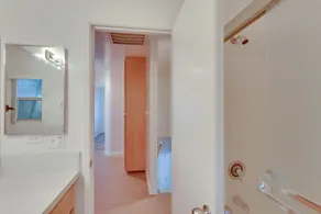 Convenient Bakersfield Townhome With Patio! - Bad