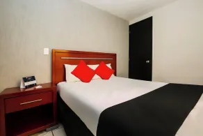 Capital O Hotel Victoria Morelia - Room