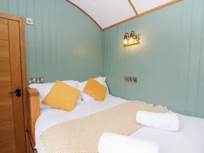 Dam View Shepherds Hut - Habitación