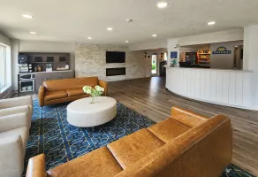 Days Inn by Wyndham Kelowna - Réception