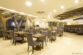Golden Phoenix Hotel - Manila - Restaurant