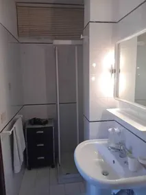 Bright and Panoramic Two-Room Apartment - Bathroom