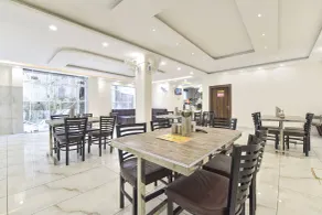 Fabhotel Dev Palace - Restaurante