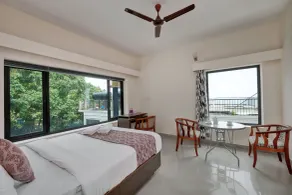 Cloud Dale Suites - Room