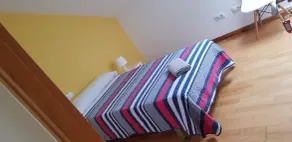 Javier Pedrouzo Sleeping Group - Quarto