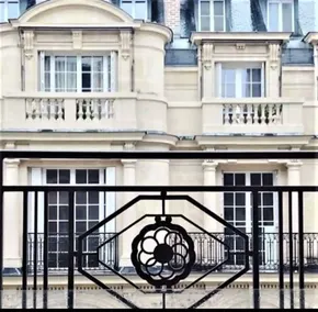 Sofitel Arc de Triomphe - Vue de la chambre