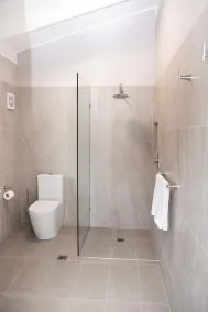 Pokolbin Farm Stay - Bathroom