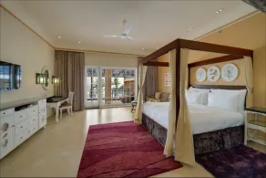 Mayfair Palm Beach Resort - Room