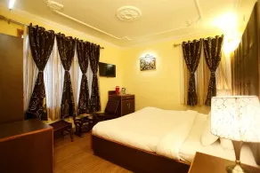 Treebo Bridge View Regency, Mall Road - Chambre