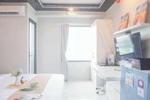 Cozy And Homey Studio At Riverdale Apartment - Zimmer