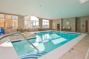 Holiday Inn Express and Suites Denver East Peoria Street by IHG - Piscine