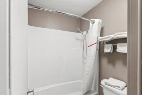 Red Roof Inn Ardmore - Badrum