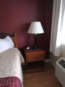 La Plaza Inn - Room
