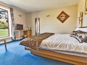 The Holly Hill Inn - Room