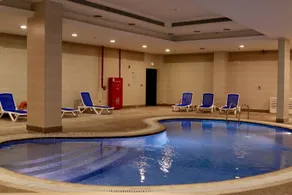 Qatar Youth Hostels - Piscina