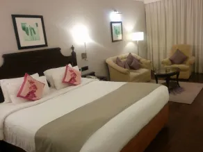 Hotel Royal Orchid Bangalore - Room