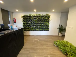 BK Studio And Rooms Near Huda City Centre - Rezeption