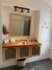 Hartel House - Bathroom