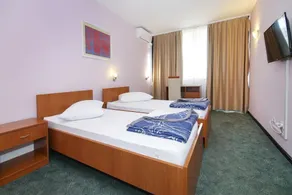 Hotel Zagreb - Room