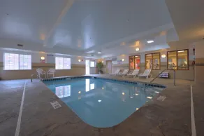 Spark by Hilton Washington Meadowlands Blvd - Piscine