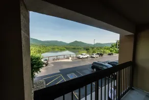 Hampton Inn Caryville-I-75/Cove Lake-State Park - Vue de la chambre