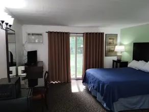 Tri Terrace Motel - Bad