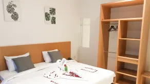 Sunrise Suite Seminyak by ARM Hospitality - Værelse