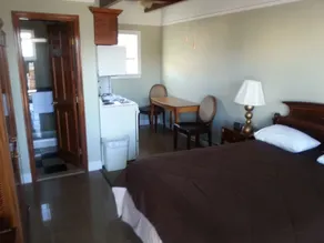 Golden Gate Lodging - Chambre