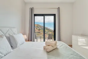 Sonhos na Iha III by Holiday Rental Madeira - Værelse