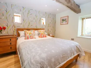 The Tractor Shed - Room