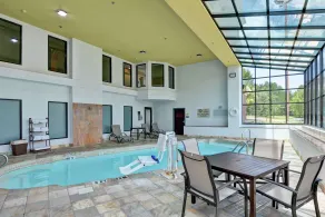 Doubletree by Hilton Hattiesburg, MS - Piscine