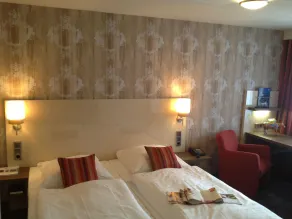 Romantisches Hotel Menzhausen - Camera
