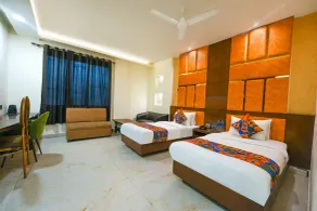 Fabhotel Billionaire Inn - Chambre