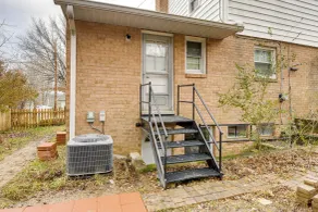 Convenient + Cozy! Apartment in DC Suburbs! - Innvendig