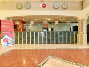 Capital O 419 Al Safeer Hotel - Reception