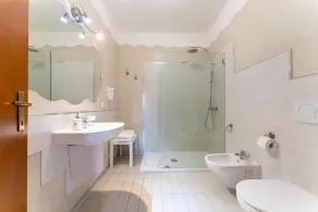 Die schicke Villa Antonina mit einem Schlafzimmer bietet Platz für 4 Personen - Badezimmer