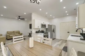 Modern Erwin Getaway Near the AT & Nolichucky - Innvendig