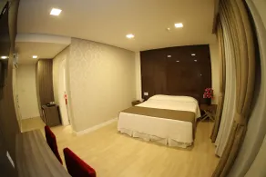 Holiday & Business Hotel - Em frente ao Centro de Eventos e Arena Conda - Room