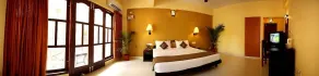 The Ocean Park Beach Resort - Room