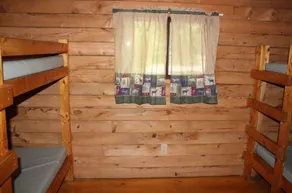 Appalachian Camping Resort Park Model 2 - Zimmer