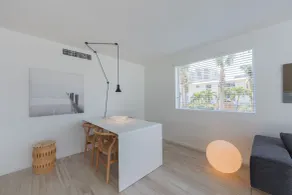 Beach Haus Key Biscayne Contemporary Apartments - Zimmer