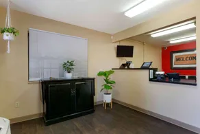 Extended Stay America Select Suites - Phoenix - Scottsdale - North - Lobby