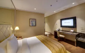 Niranta Transit Hotel Mumbai Airport - At Arrivals - Room