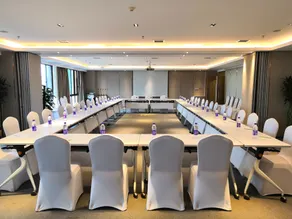 Holiday Inn Suites Xi'an High-Tech Zone by IHG - Reception