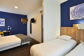 Logis Hôtel Maison Voltaire - Chambre