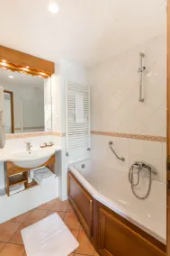 Hôtel & Spa Les Bartavelles - Badeværelse